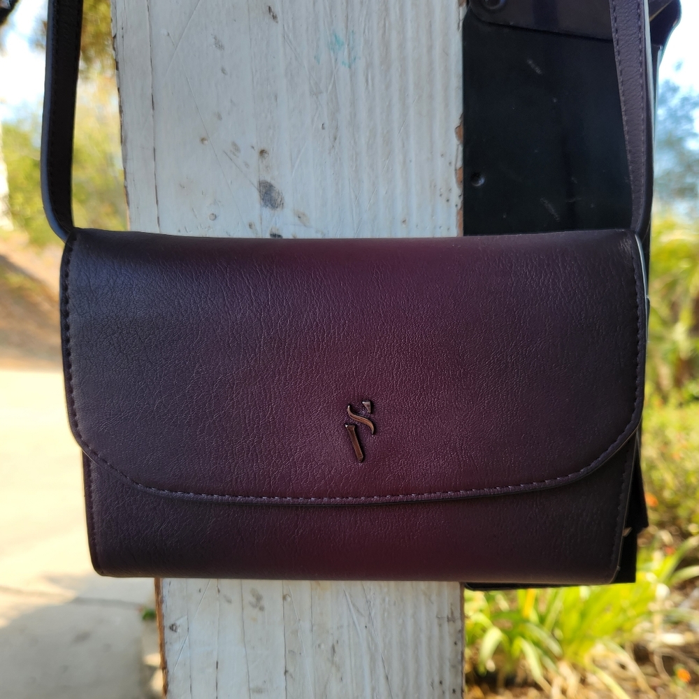 Simply Vera Vera Wang Ombre Red and Black Handbag